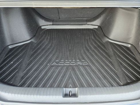 Used 2024 Honda Accord EX image 30