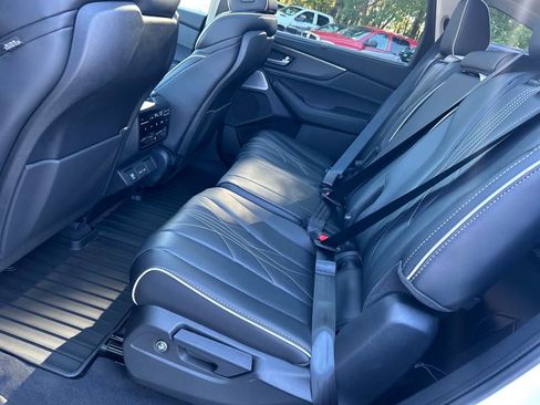 New 2026 Acura MDX SH-AWD image 22