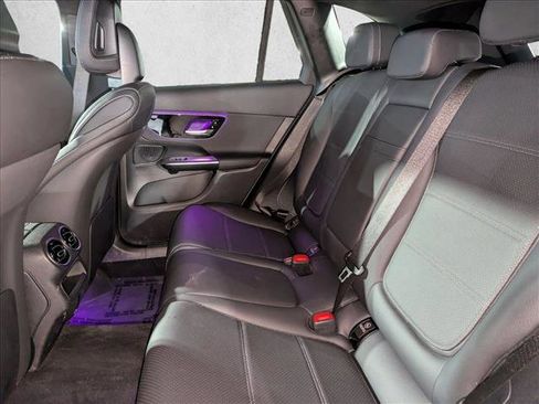 Certified 2025 Mercedes-Benz GLC 300 4MATIC image 17