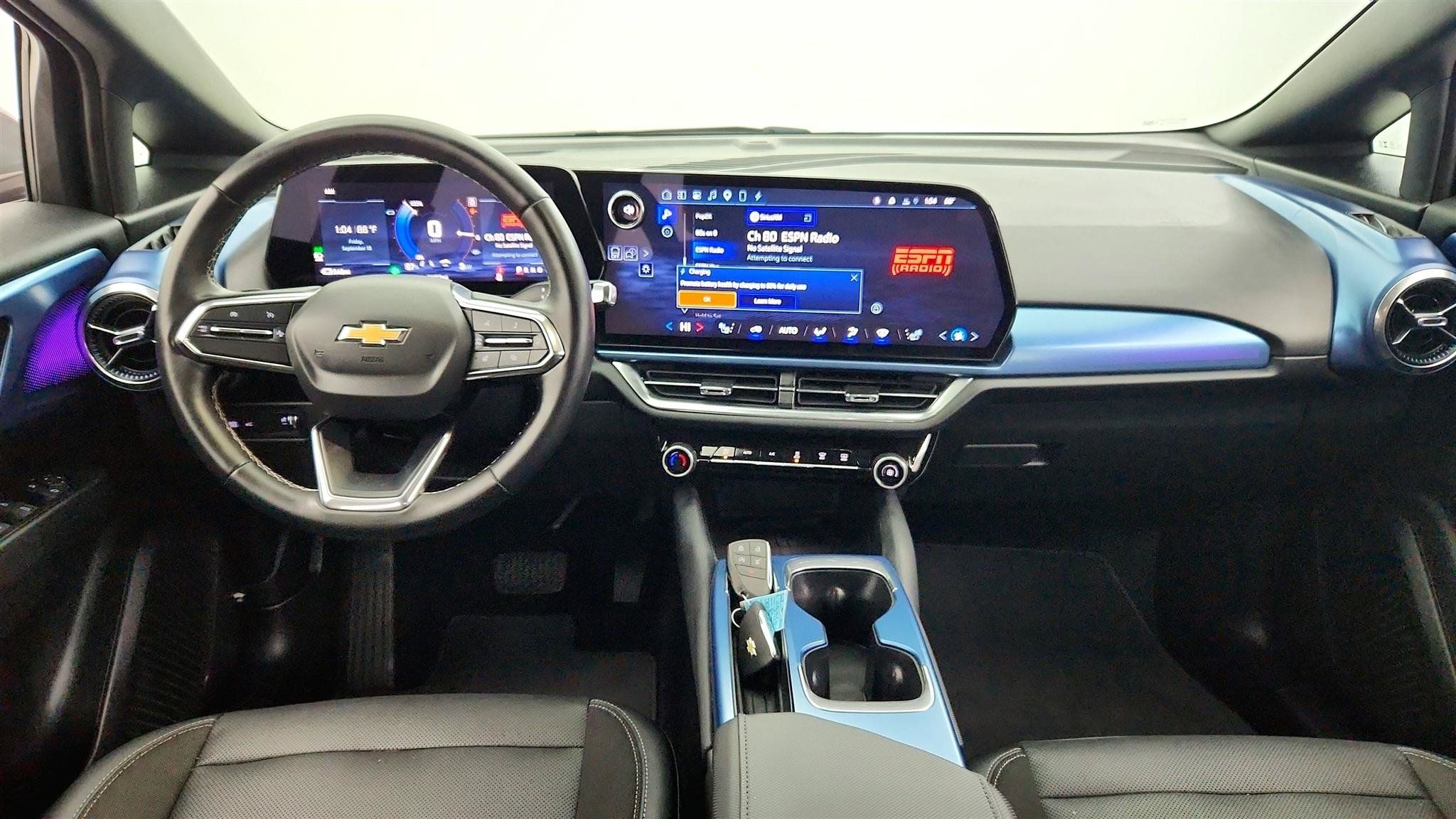 Used 2024 Chevrolet Equinox EV LT FWD image 11