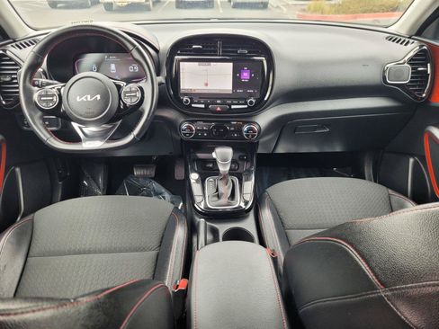 Used 2023 Kia Soul GT-Line FWD image 19