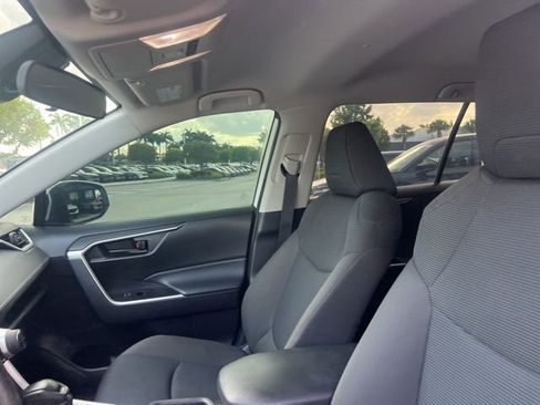 Used 2024 Toyota RAV4 LE image 15