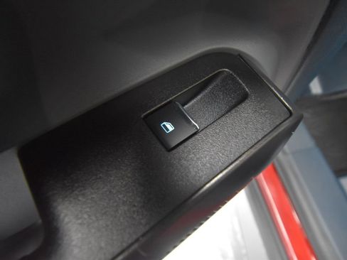 Used 2025 Ford Maverick Lariat w/ Black Appearance Package image 10