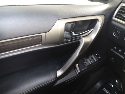 Used 2020 Lexus GX 460 Premium AWD/4WD image 34