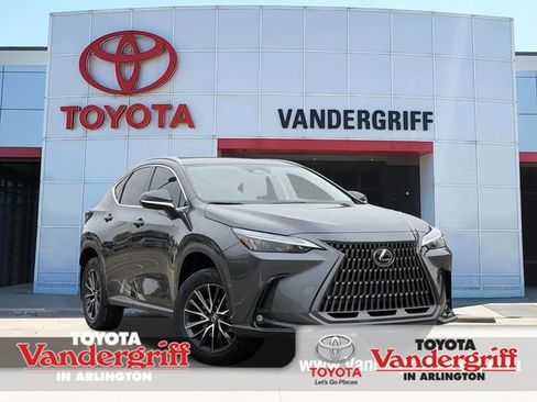 Used 2024 Lexus NX 250 FWD w/ Towing Package (2000 Lbs) image 1