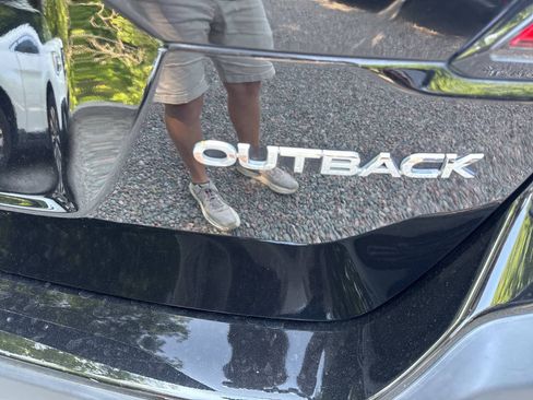 Used 2023 Subaru Outback Premium AWD/4WD image 22