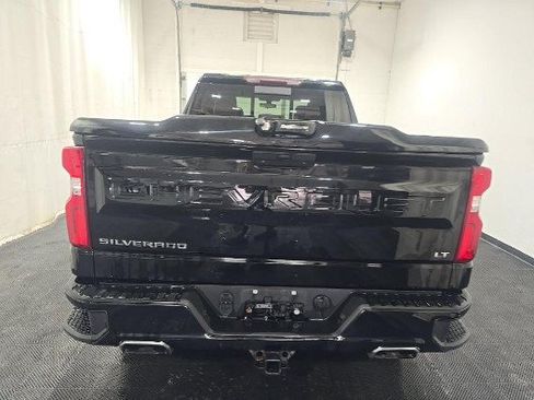 Used 2022 Chevrolet Silverado 1500 LT Trail Boss w/ Convenience Package II AWD/4WD image 5