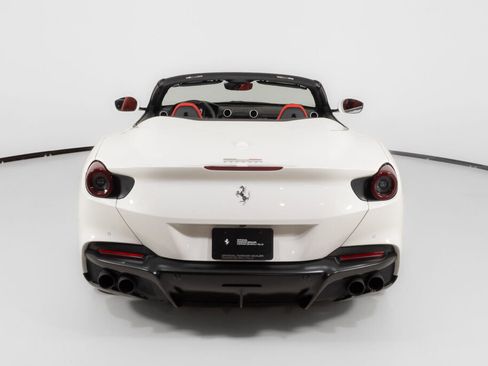 Used 2022 Ferrari Portofino M image 7