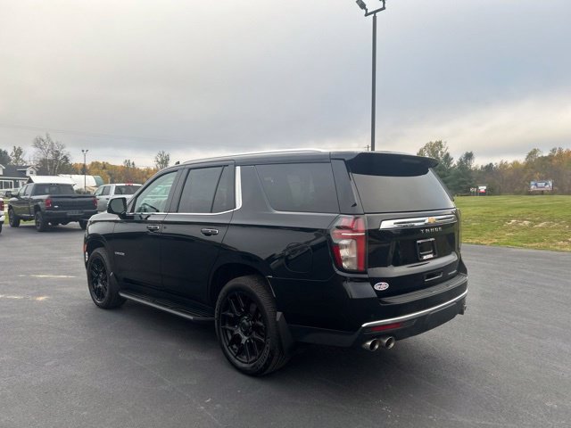 Used 2021 Chevrolet Tahoe Premier w/ Premium Package AWD/4WD image 5