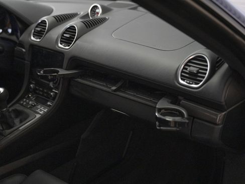 Used 2025 Porsche 718 Cayman S RWD image 30