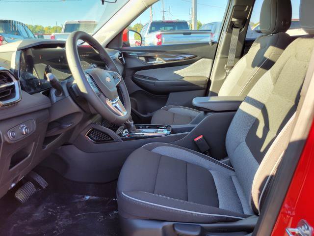New 2026 Chevrolet TrailBlazer LT w/ LT Cold Weather Package AWD/4WD image 8