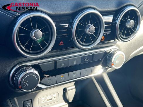 Used 2024 Nissan Sentra SV image 19