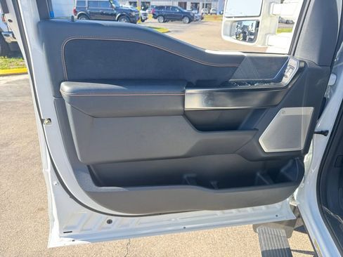 Used 2024 Ford F450 Platinum AWD/4WD image 25