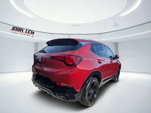 Used 2024 Buick Encore GX Sport Touring image 3