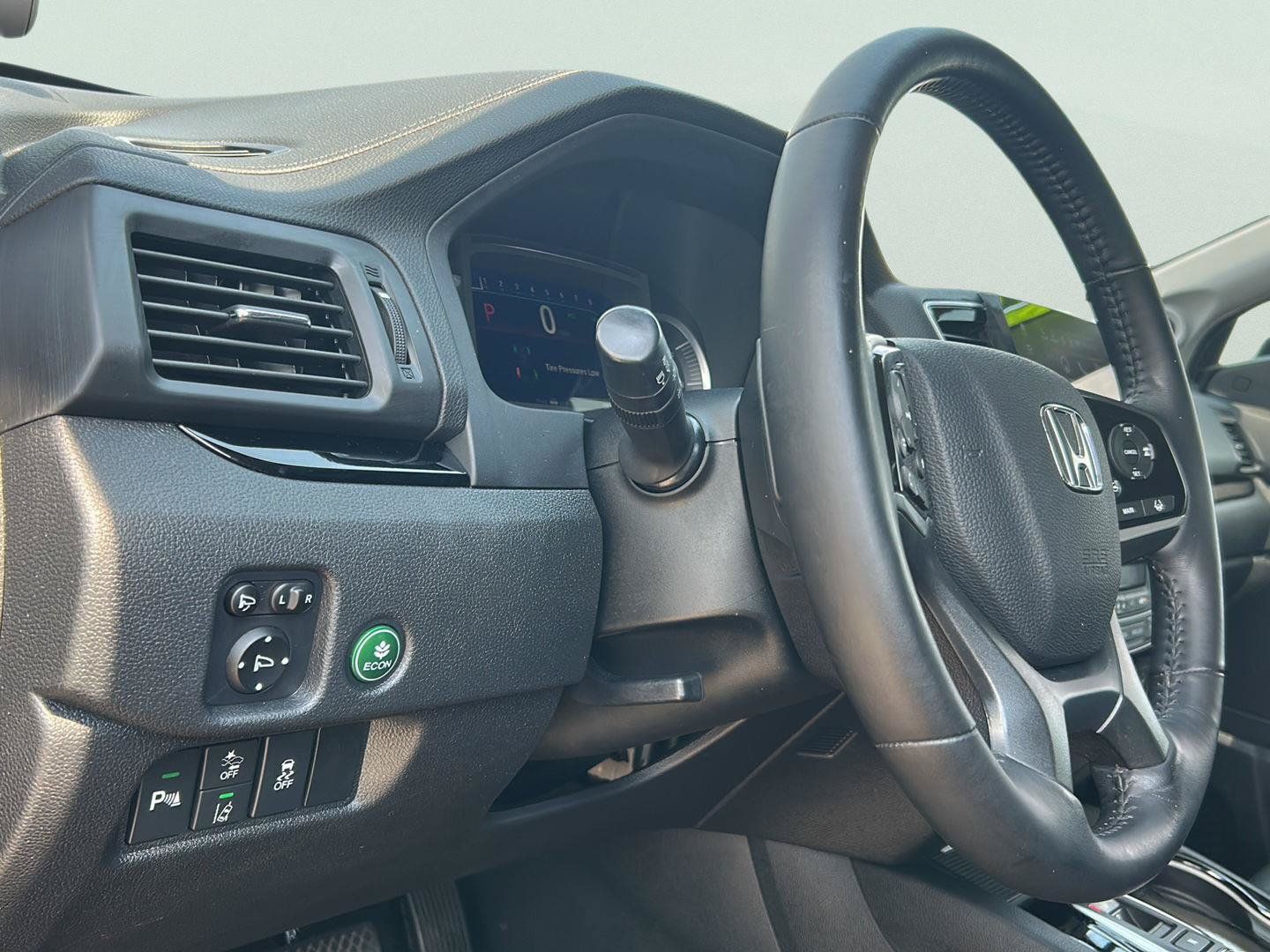 Used 2019 Honda Pilot Elite image 12