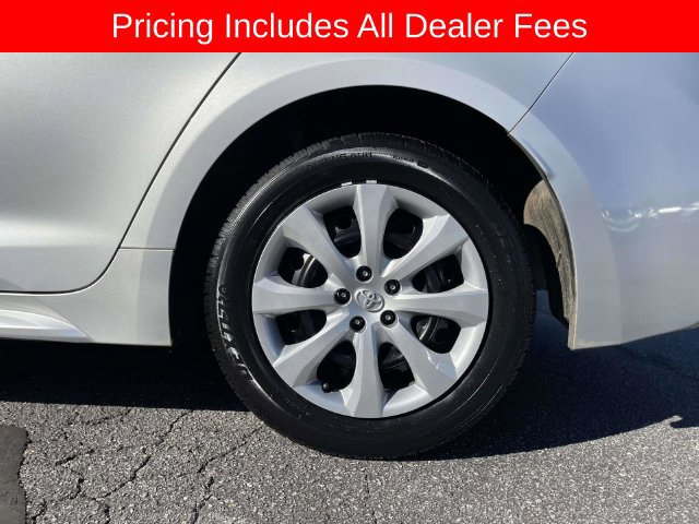 Used 2023 Toyota Corolla LE FWD image 9