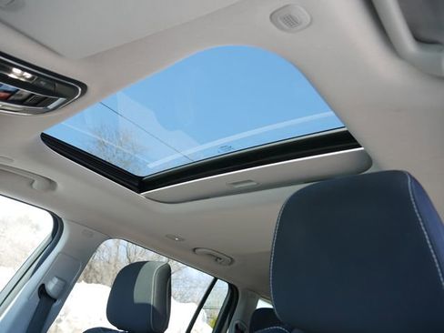 Used 2024 Jeep Grand Cherokee L Laredo image 17