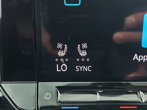 Used 2026 Volkswagen Atlas SE AWD/4WD image 12
