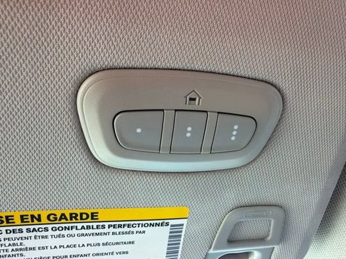 Used 2023 Jeep Grand Cherokee L Limited AWD/4WD image 24