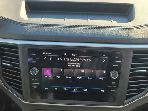 Used 2021 Volkswagen Atlas SE image 24