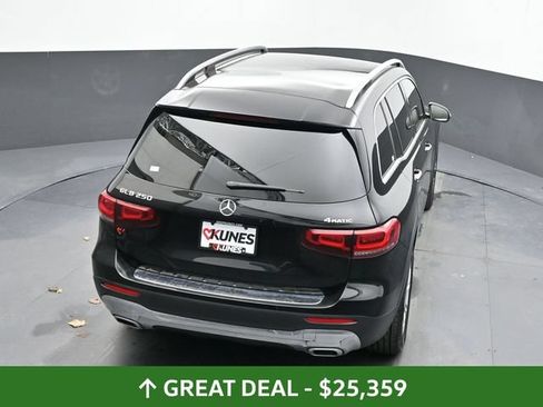 Used 2023 Mercedes-Benz GLB 250 4MATIC image 37