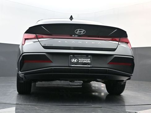 New 2026 Hyundai Elantra Sport image 28