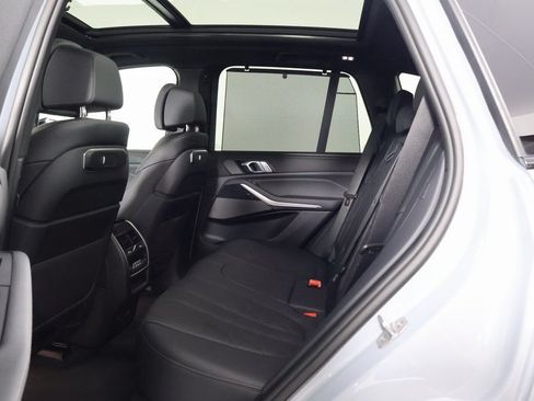 Used 2026 BMW X5 sDrive40i w/ M Sport Package RWD image 11