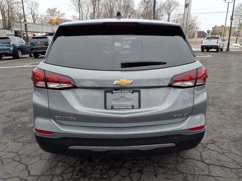 Used 2023 Chevrolet Equinox LT image 4