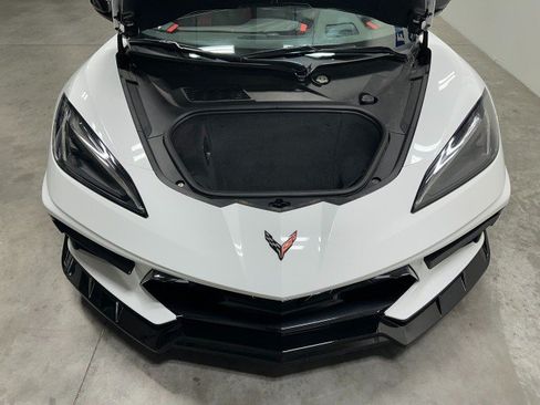 Used 2022 Chevrolet Corvette Stingray Premium Cpe w/ Z51 Performance Package RWD image 36