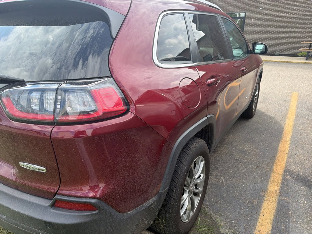 Used 2021 Jeep Cherokee Latitude Lux AWD/4WD image 4