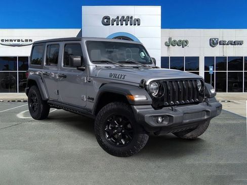 Used 2020 Jeep Wrangler Unlimited Sport image 1