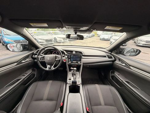 Used 2019 Honda Civic Sport image 28