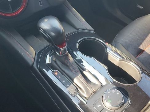 Used 2021 Chevrolet Blazer RS w/ Enhanced Convenience Package image 37