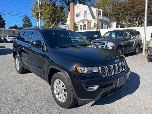 Used 2021 Jeep Grand Cherokee Laredo X AWD/4WD image 8
