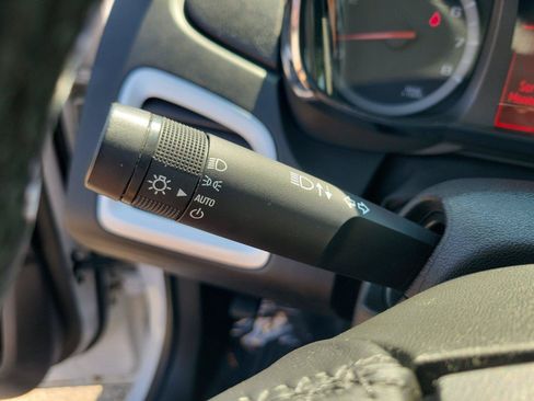Used 2017 GMC Terrain SLT w/ Open Road Package FWD image 25