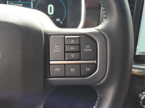 Used 2023 Ford F150 Lariat AWD/4WD image 28