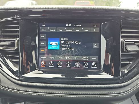 Used 2022 Dodge Durango GT image 26