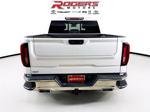 Used 2023 GMC Sierra 1500 SLT w/ SLT Premium Package AWD/4WD image 7