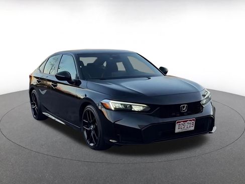 Used 2025 Honda Civic Sport image 3