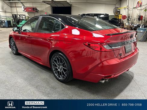 Used 2025 Toyota Camry XSE w/ Premium Plus Package AWD/4WD image 6