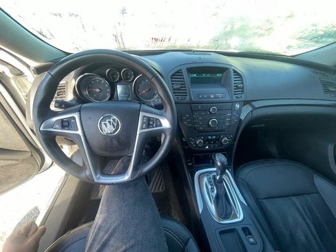 Used 2011 Buick Regal CXL w/ RL2 Preferred Equipment Group image 17