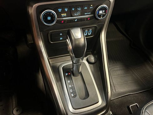 Used 2019 Ford EcoSport SES w/ Interior Protection Package AWD/4WD image 16