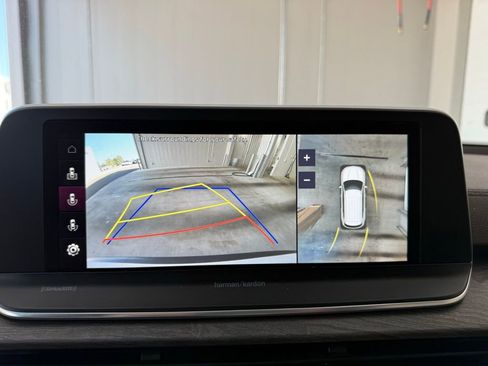 Used 2022 Kia Telluride SX w/ Towing Package FWD image 14