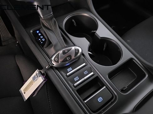 Used 2025 Hyundai Sonata SE image 23