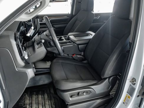 Used 2024 Chevrolet Silverado 3500 LT w/ Convenience Package image 30