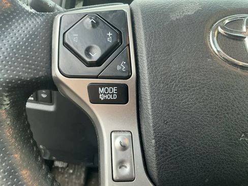 Used 2023 Toyota 4Runner Limited image 21