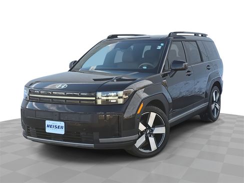 Used 2024 Hyundai Santa Fe Limited image 1