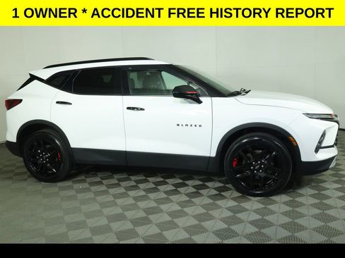 Used 2023 Chevrolet Blazer LT w/ Convenience Package AWD/4WD image 2
