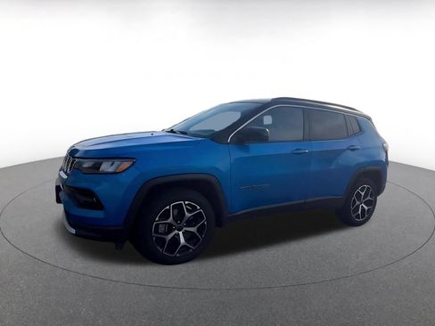 Used 2025 Jeep Compass Limited AWD/4WD image 7