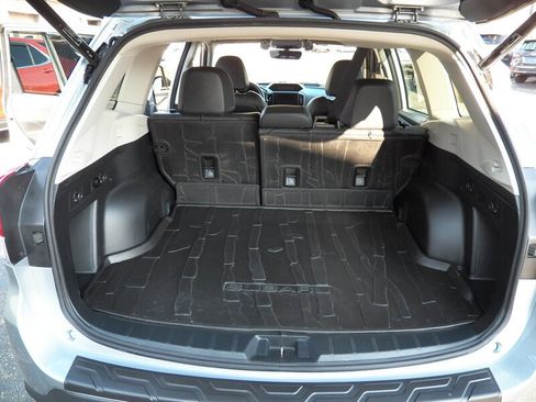 Used 2021 Subaru Forester Limited w/ Popular Package #3 image 13